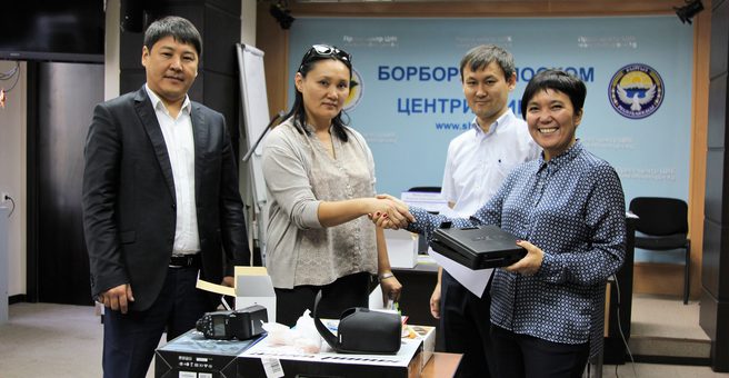 ЦИК КР получил от ОБСЕ новое оборудование для освещения предстоящих выборов